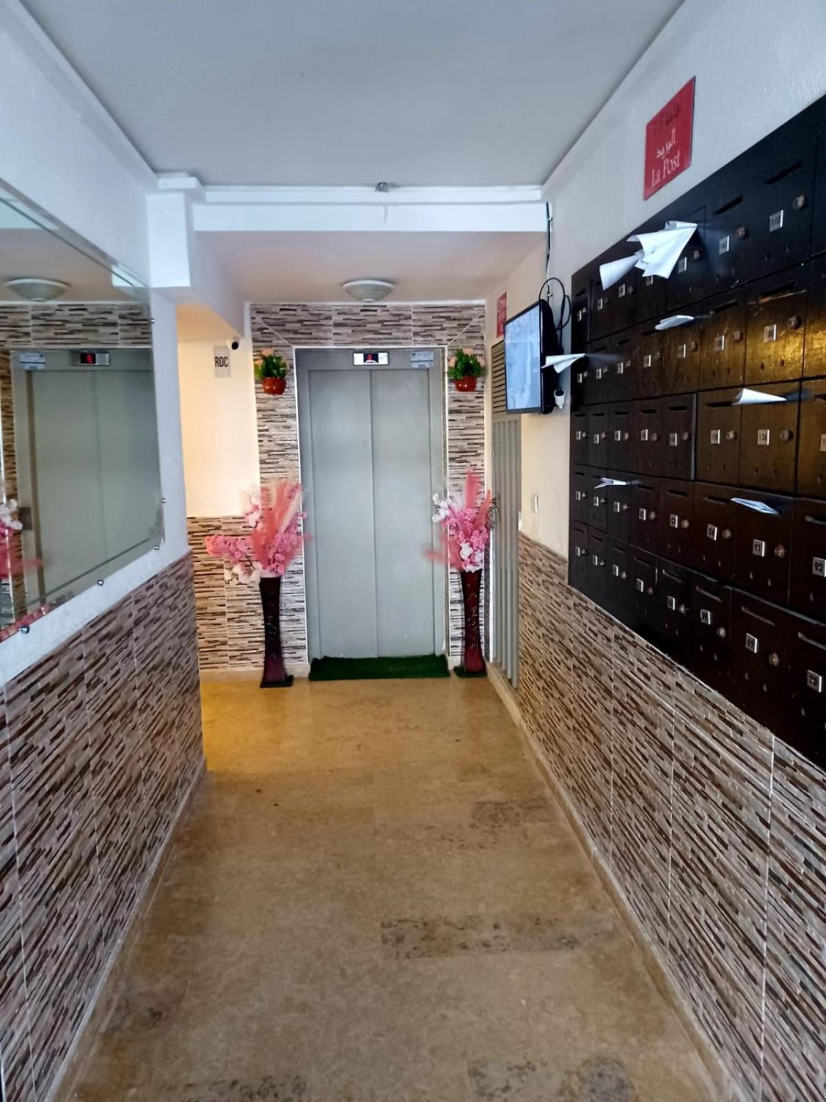 Excellent Rapport Qualite Prix Pour Cet Appartement 3 Etoiles 2P Tout Confort Clim Reversible Residence Golf Mesnana Tanger المظهر الخارجي الصورة